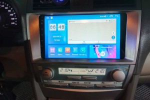 Toyota Camry (XV40) - встановлення штатної магнітоли та камери заднього виду