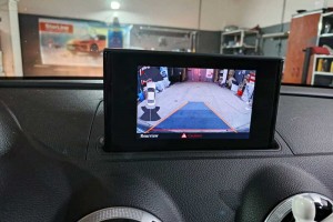 Audi A3 - встановлення адаптера CarPlay Android Auto та камери заднього виду