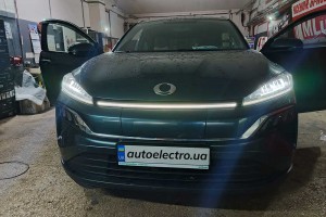 Honda M-NV - встановлення штатної магнітоли