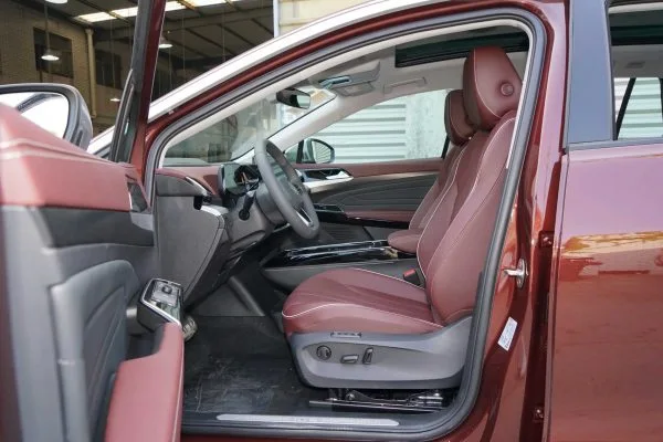 Електромобіль VW ID6 X Prime