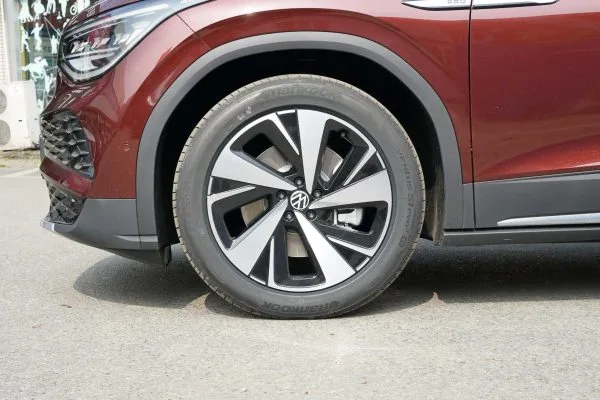 Електромобіль VW ID6 X Prime