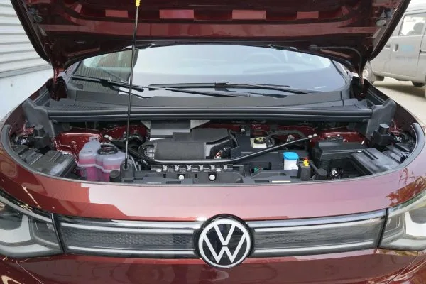 Електромобіль VW ID6 X Prime