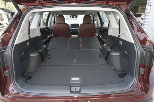 Електромобіль VW ID6 X Prime