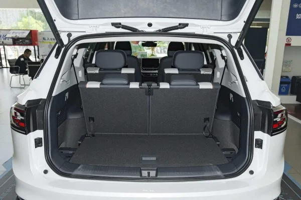 Электромобиль VW ID6 Crozz
