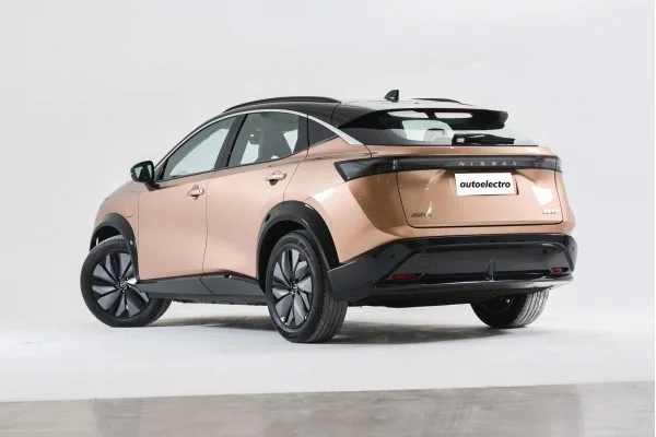 Електромобіль Nissan ARIYA