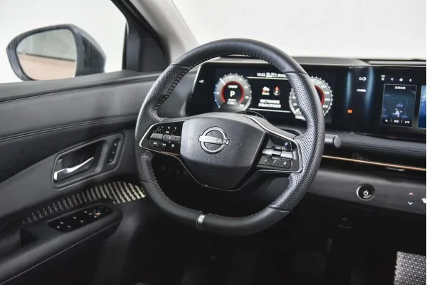 Електромобіль Nissan ARIYA