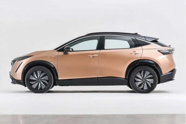 Електромобіль Nissan ARIYA
