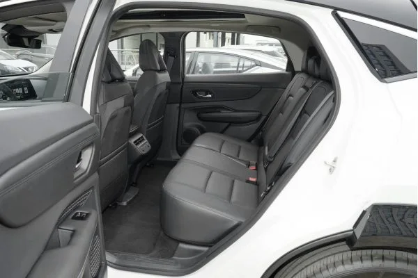 Електромобіль Nissan ARIYA