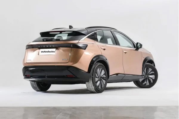 Електромобіль Nissan ARIYA