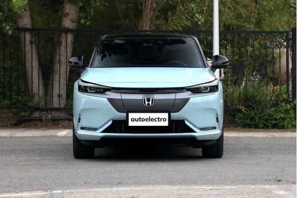 Электромобиль Honda eNP1
