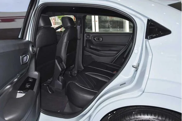 Электромобиль Honda eNP1