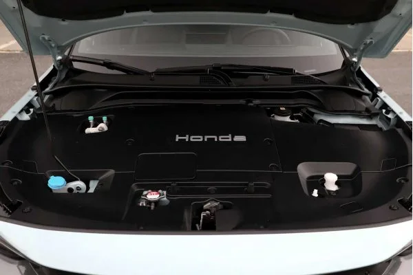 Электромобиль Honda eNP1