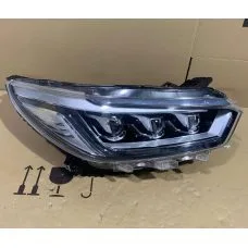 Передня фара на BYD Yuan Pro