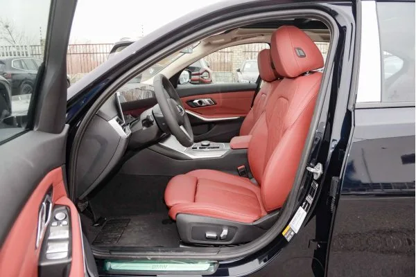 Электромобиль BMW i3