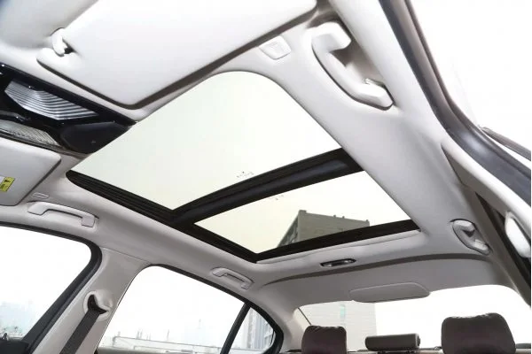 Электромобиль BMW i3