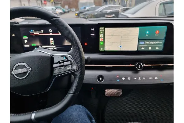 CarPlay Android адаптер для Nissan Ariya 
