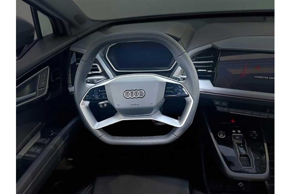 Электромобиль Audi Q4 e-tron