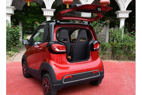 Электромобиль Baojun E100