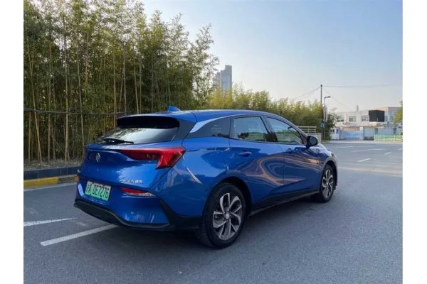 Електромобіль Buick Velite 6 EV