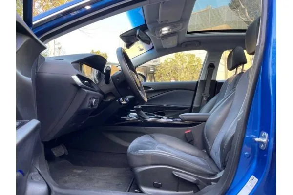 Електромобіль Buick Velite 6 EV