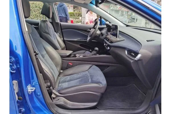 Електромобіль Buick Velite 6 EV