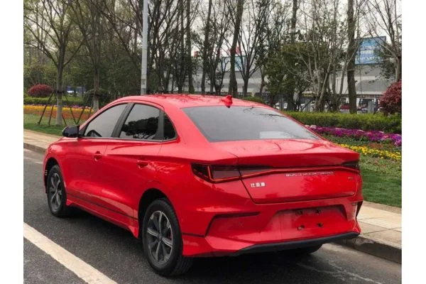 Электромобиль BYD E3