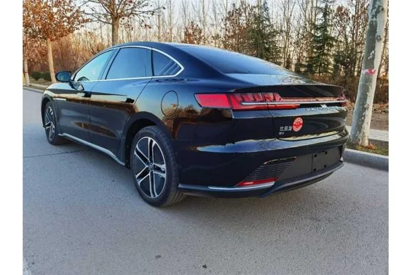 Електромобіль BYD Han EV