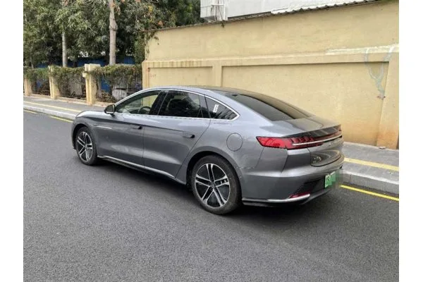 Електромобіль BYD Han EV