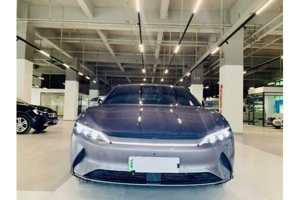 Електромобіль BYD Han EV