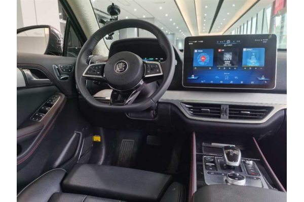 Электромобиль BYD Tang EV600D