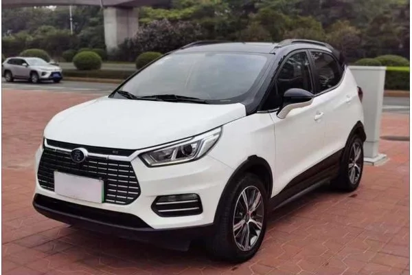 Електромобіль BYD Yuan EV360