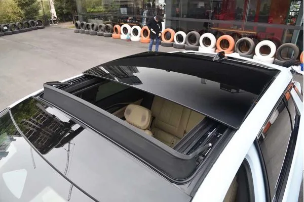 Электромобиль Cadillac LYRIQ
