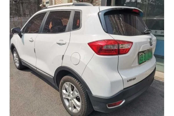 Электромобиль Changan CS15 EV 350e