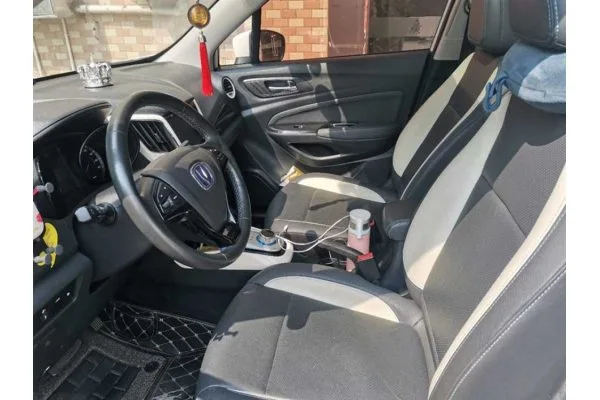 Электромобиль Changan CS15 EV 350e