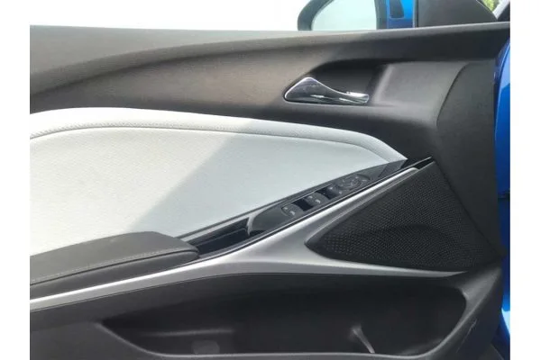 Электромобиль Chevrolet Menlo EV