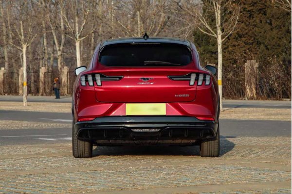 Электромобиль Ford Mustang Mach-E