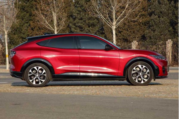 Электромобиль Ford Mustang Mach-E