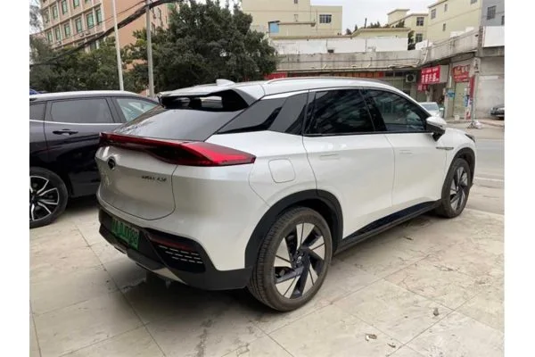 Электромобиль GAC Aion LX 80