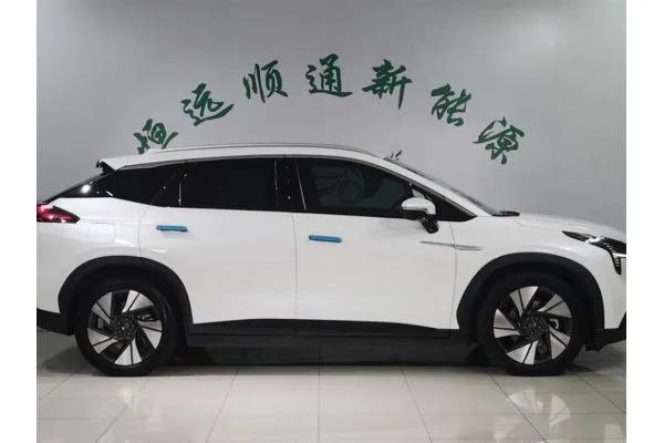Электромобиль GAC Aion LX 80D