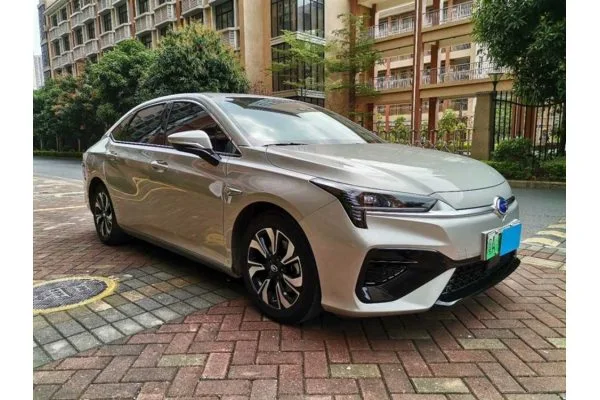Електромобіль GAC Aion S Hyun 580