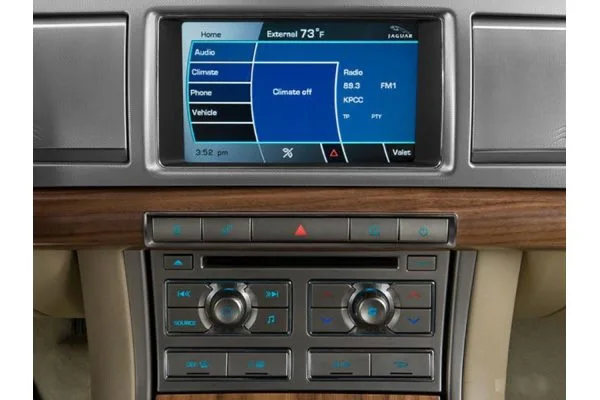 Мультимедийный видеоинтерфейс Gazer VI700A-GVIF/GM (Chevrolet, Jaguar, Land Rover, Toyota, Lexus)