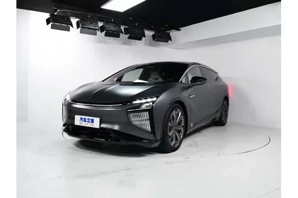 Электромобиль HiPhi X