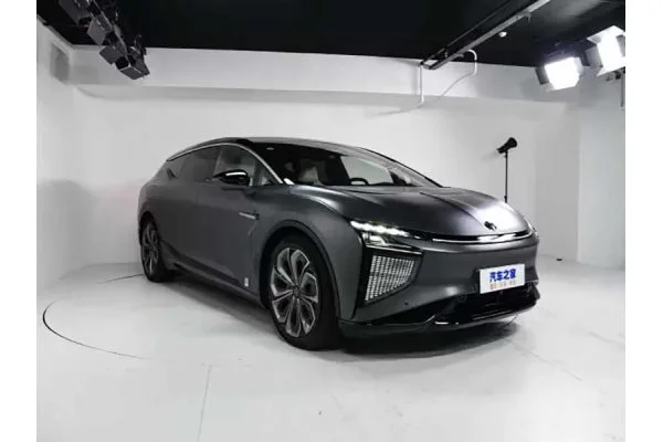 Электромобиль HiPhi X