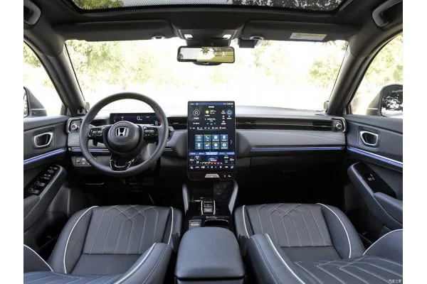 Электромобиль Honda eNS1