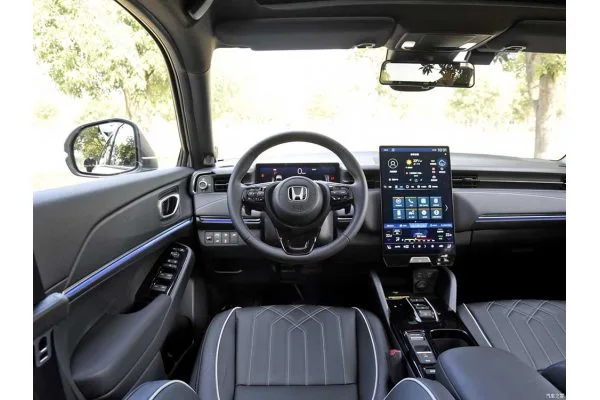 Электромобиль Honda eNS1