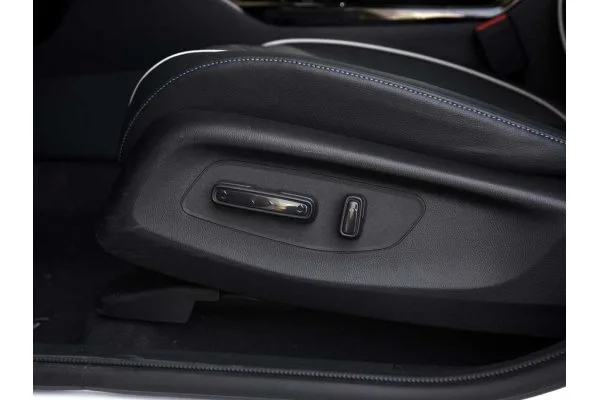 Электромобиль Honda eNS1