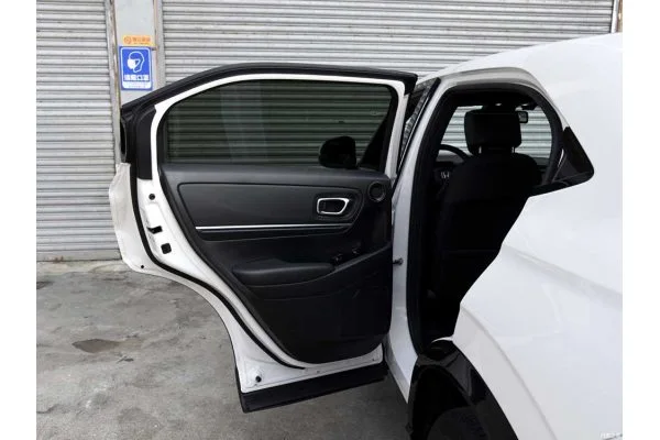 Электромобиль Honda eNS1