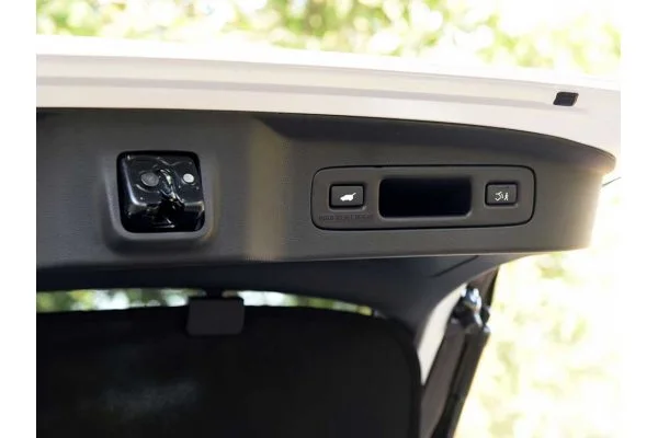 Электромобиль Honda eNS1
