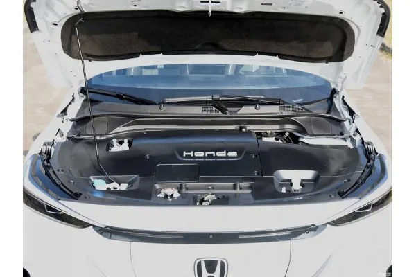 Электромобиль Honda eNS1