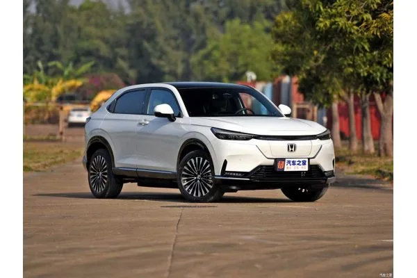 Электромобиль Honda eNS1